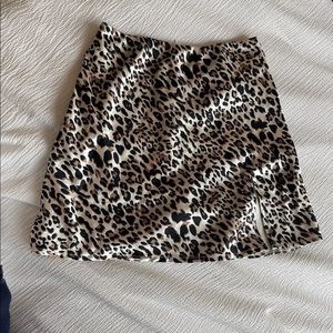 Princess Polly Cheetah/Leopard skirt size 2